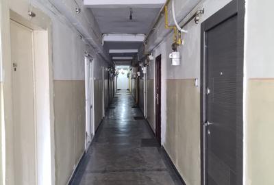 Garsonieră semidecomandată, mobilată în Central - 12