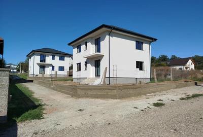 Vand casa in Burdujeni, Str. Anton Holban,zona Aleea Dumbravii - 1