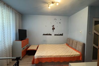 Apartament cu 3 camere semidecomandat în Central - 4
