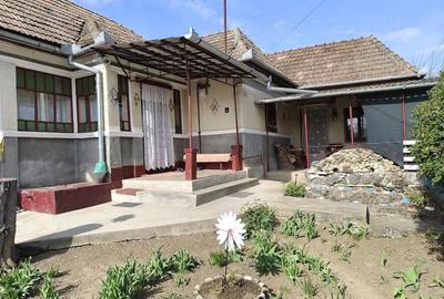 Casă cu 3 camere în Zau de Câmpie - 10