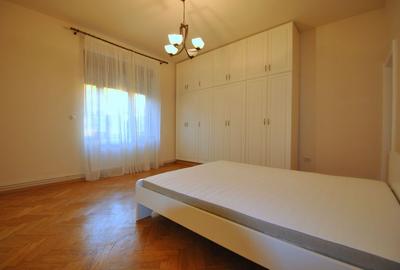 Apartament spatios, in zona Medicinei, la 550 euro Apartament spatios, in zona Medicinei, la 550 euro - 4