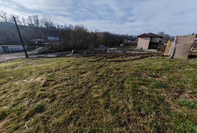Teren Construcții intravilan de 843 mp, în Măgura - 7