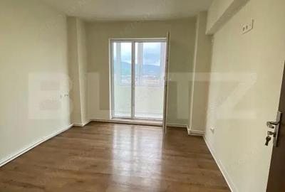 Apartament cu 4 camere decomandat în Central - 2