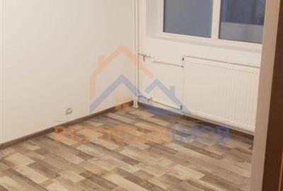 Apartament cu 2 camere decomandat în Drumul Taberei