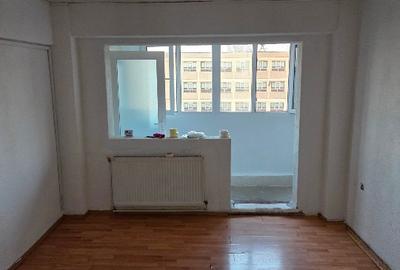 Apartament cu 2 camere decomandat în Obor - 3