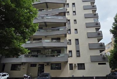 Apartament cu 2 camere decomandat în Unirii - 2