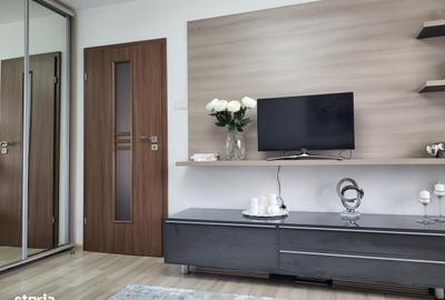 Apartament cu 2 camere decomandat în Est - 1