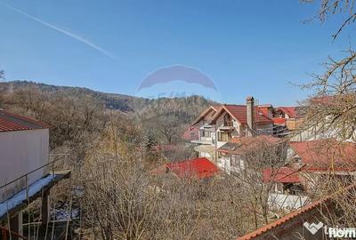Casă cu 2 camere cu Teren 230 Mp în Centrul Istoric