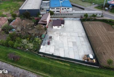 Teren de 1700 mp, în Central