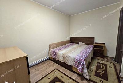 Apartament cu 2 camere în Micro 14 - 4
