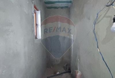 Apartament cu 3 camere decomandat în Terezian - 7