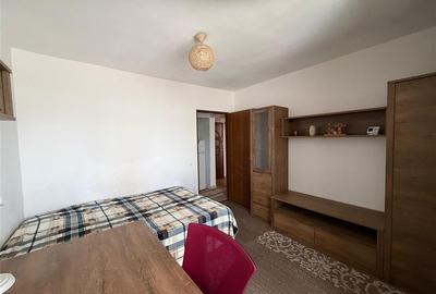 Apartament cu 2 camere decomandat în Podu Roș - 5