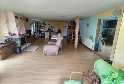 Casă cu 4 camere cu Teren 840 Mp în Moara - 1