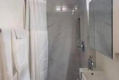 Garsonieră decomandată în 13 Septembrie