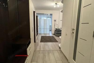 Inchiriere garsoniera Florilor zona lini?tita, bloc reabilitat - 2