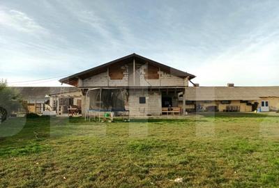 Proprietate cu casa la ro?u ?i teren 5.500 mp Zaice? - 3