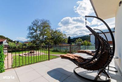 Casă cu 5 camere cu Teren 808 Mp în Dârste