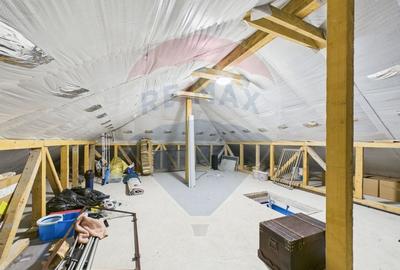 Casă cu 5 camere cu Teren 334 Mp în Prelungirea Ghencea - 53