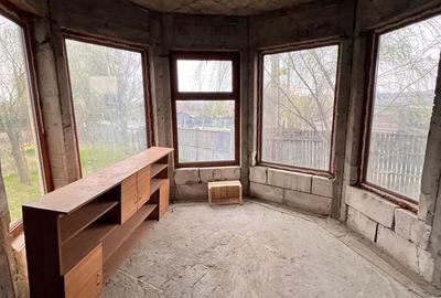 Casă cu 4 camere cu Teren 2244 Mp în Măciuca - 2