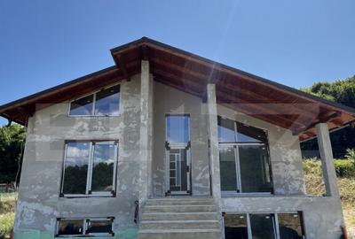 Casa cu panorama deosebita pe Dealul Jelni 10 ari de - 11