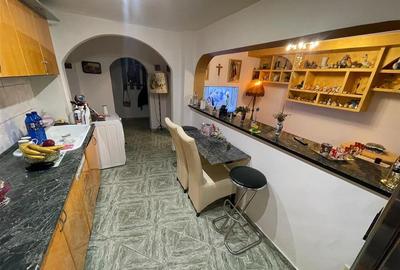 Apartament 3 camere, et 2/4, zona Panduri - 5