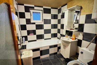 Casa de vanzare in Hudum lini?te, spa?iu ?i confor - 2