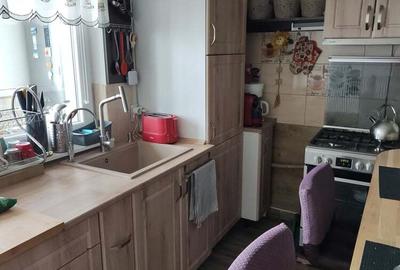 Vanzare apartament 3 camere utilat ?i mobilat - 2