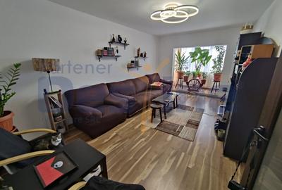 Apartament 4 camere 94 mp mobilat + utilat 1100 EUR/mp renovat