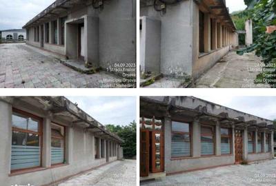 Spațiu comercial, de 375 mp, în Central - 10