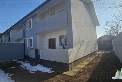 Casă cu 4 camere cu Teren 217 Mp în Central - 4