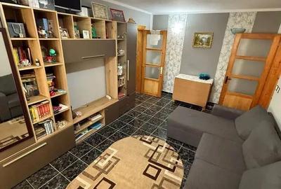 Apartament cu 3 camere semidecomandat în Central - 4