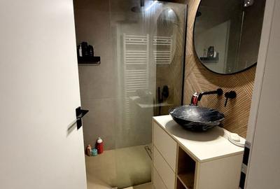 Apartament cu 2 camere decomandat în Central - 2