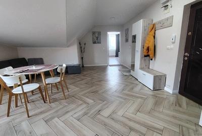 Apartament cu 3 camere semidecomandat în Florești - 2