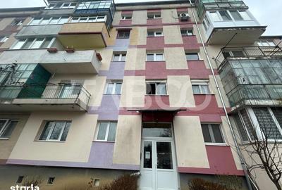 Apartament cu 3 camere decomandat, mobilat în Valea Aurie - 8