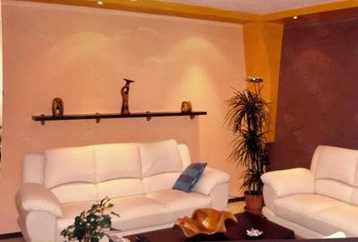 Vand apartament 4 camere 106 mp - 1