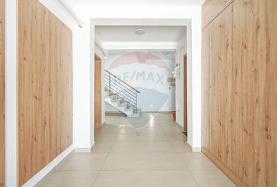 Apartament cu 3 camere decomandat, mobilat în Bartolomeu - 22