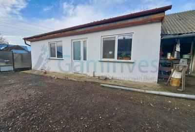 Casă individuală cu 3 camere cu Teren 2500 Mp în Poclușa de Barcău - 1