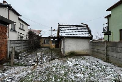 Vand casa zona Titulescu - 2