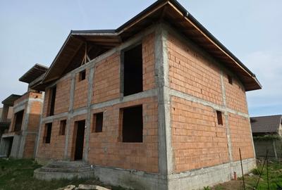 Casă individuală cu 7 camere cu Canalizare în Giroc - 18