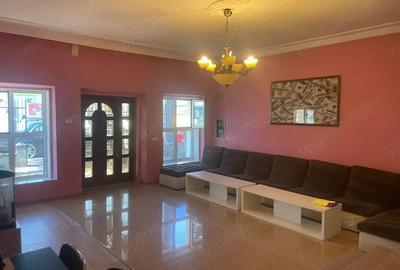 Casa de inchiriat - 200 mp - 6 dormitoare - Str. Tecuci - 2