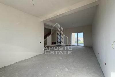 Casă cu 4 camere cu Canalizare în Urseni - 1