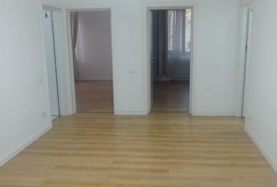 3 camere parter cladire interbelica pentru birou Armaneasca-Carol 3 camere parter cladire interbelica pentru birou Armaneasca-Carol - 1