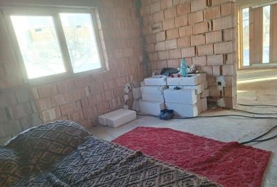 Casă individuală cu 6 camere cu Garaj în Beclean - 11