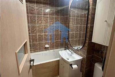 Garsoniera, Gara - 2