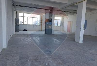 Spatiu multifunctional 432mp  etaj1 lift marfa Baicului - 1