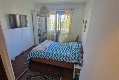 Apartament cu 3 camere decomandat în Steaua - 2