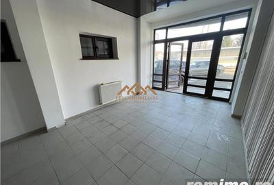 Spațiu comercial, de 95 mp, în Central - 2
