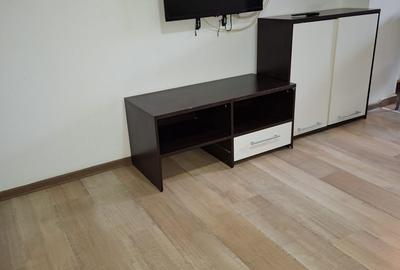 Apartament decomandat în Titan