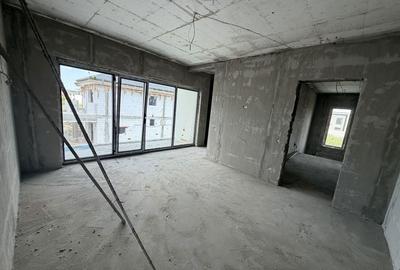 Casă cu 4 camere în Central - 3