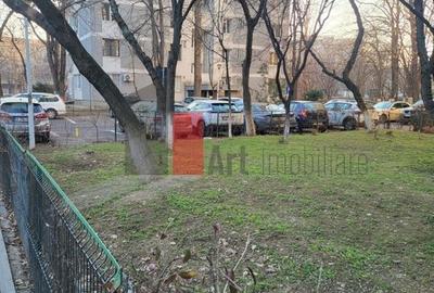 Apartament 3 camere Titan liceul Dante - 15